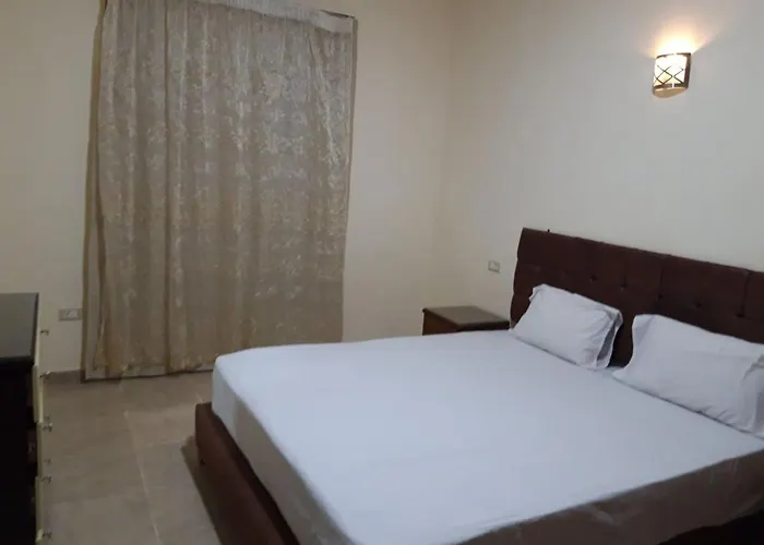 Yehia Apartmanhotel