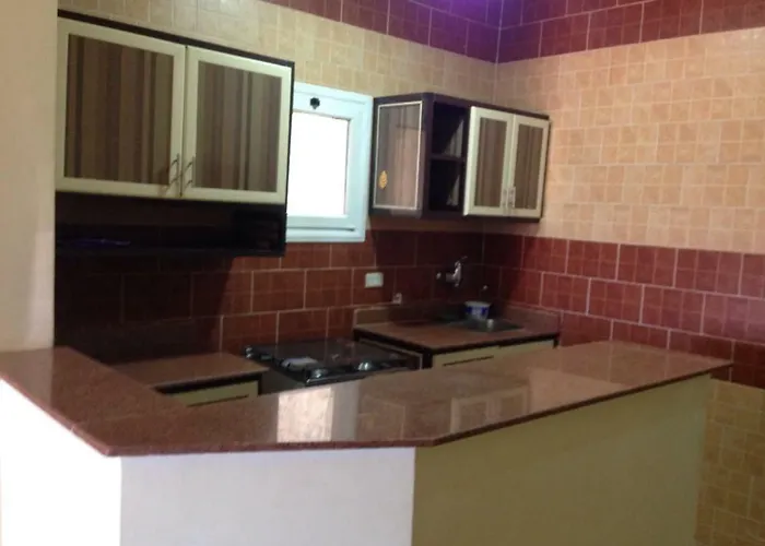 Yehia Aparthotel 3*