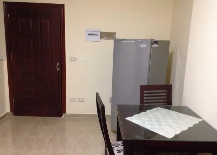 Yehia Apartmanhotel Gurdaka